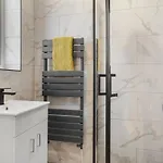 Luxury 3-bedroom, 3-bath In Dalton-in-furness Casa de Férias