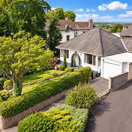Holiday home Glen Tor, 3 En-suites - Bae & Lakes *