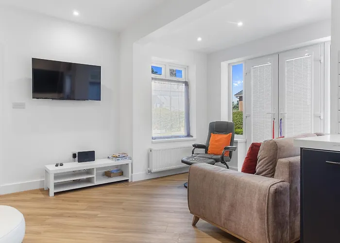 Luxury 3-bedroom, 3-bath In Dalton-in-furness Casa de Férias Dalton in Furness