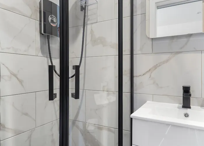 Luxury 3-bedroom, 3-bath In Dalton-in-furness